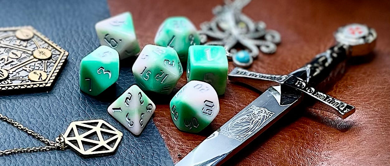 Elemental chaos green and white resin polyhedral dice set. Unleash the fury of the earth elemental spirits with these fantastic resin dice. Combining green and white swirls; each dice has its own unique pattern.