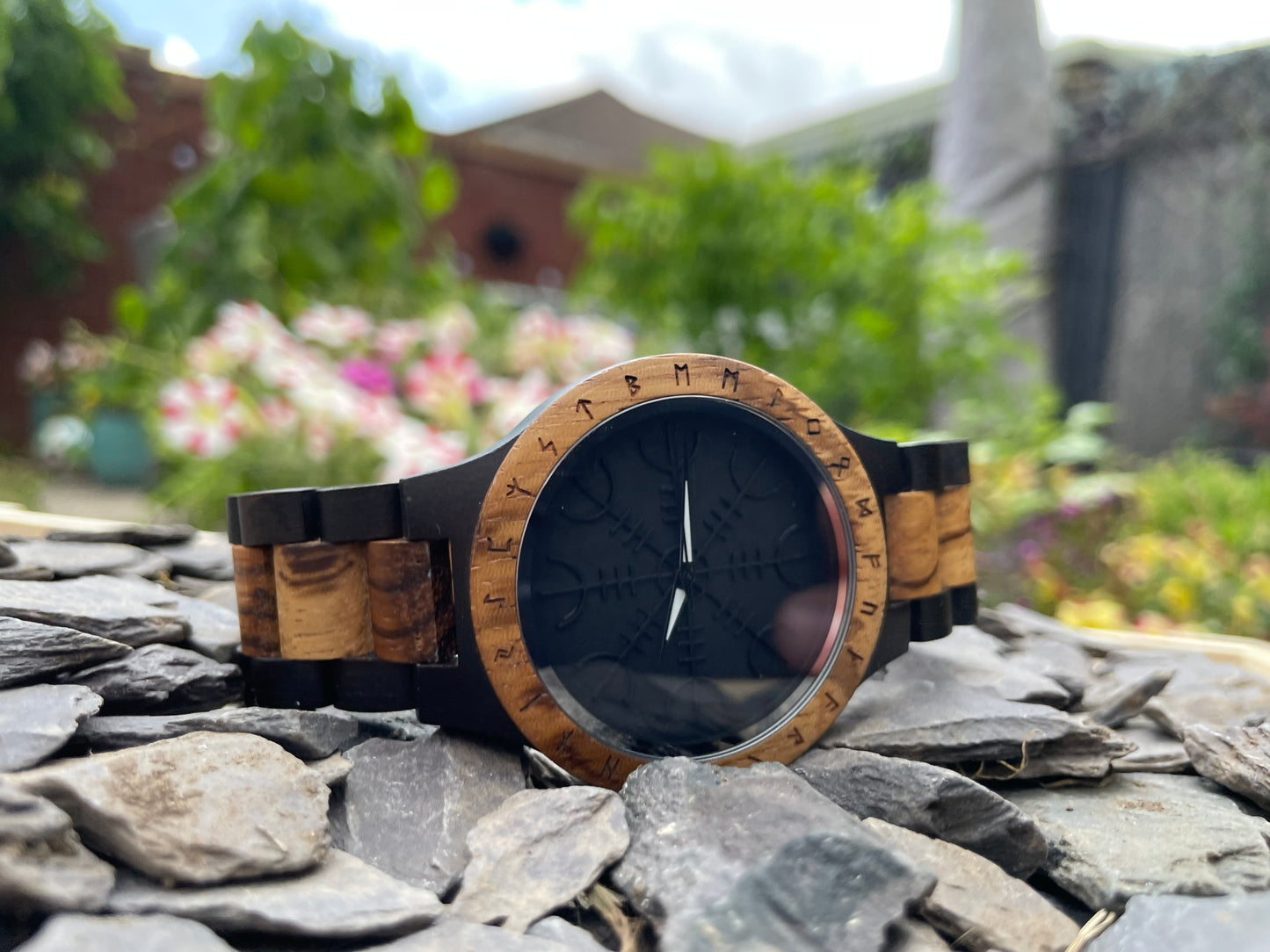 Helm Of Awe Design Zebrano & Black Walnut Wooden Eco Watch
Made from solid zebrano and black walnut, these watches are both comfortable to wear and a unique timepiece. Free UK delivery by Fandomonium