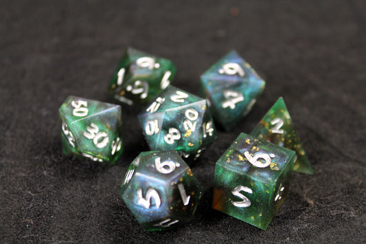 Dark Green Swirl Sharp Edge Dice Set
Polished luxury sharp edge dice set
Roll in style with these polyhedral dice sets perfect for Tabletop games and RPG's such as pathfinder or dungeons and dragons.
This set includes one of each D20, D12, D10, D%, D8, D6, D4.
Available both with or without a PU leather dice storage box.