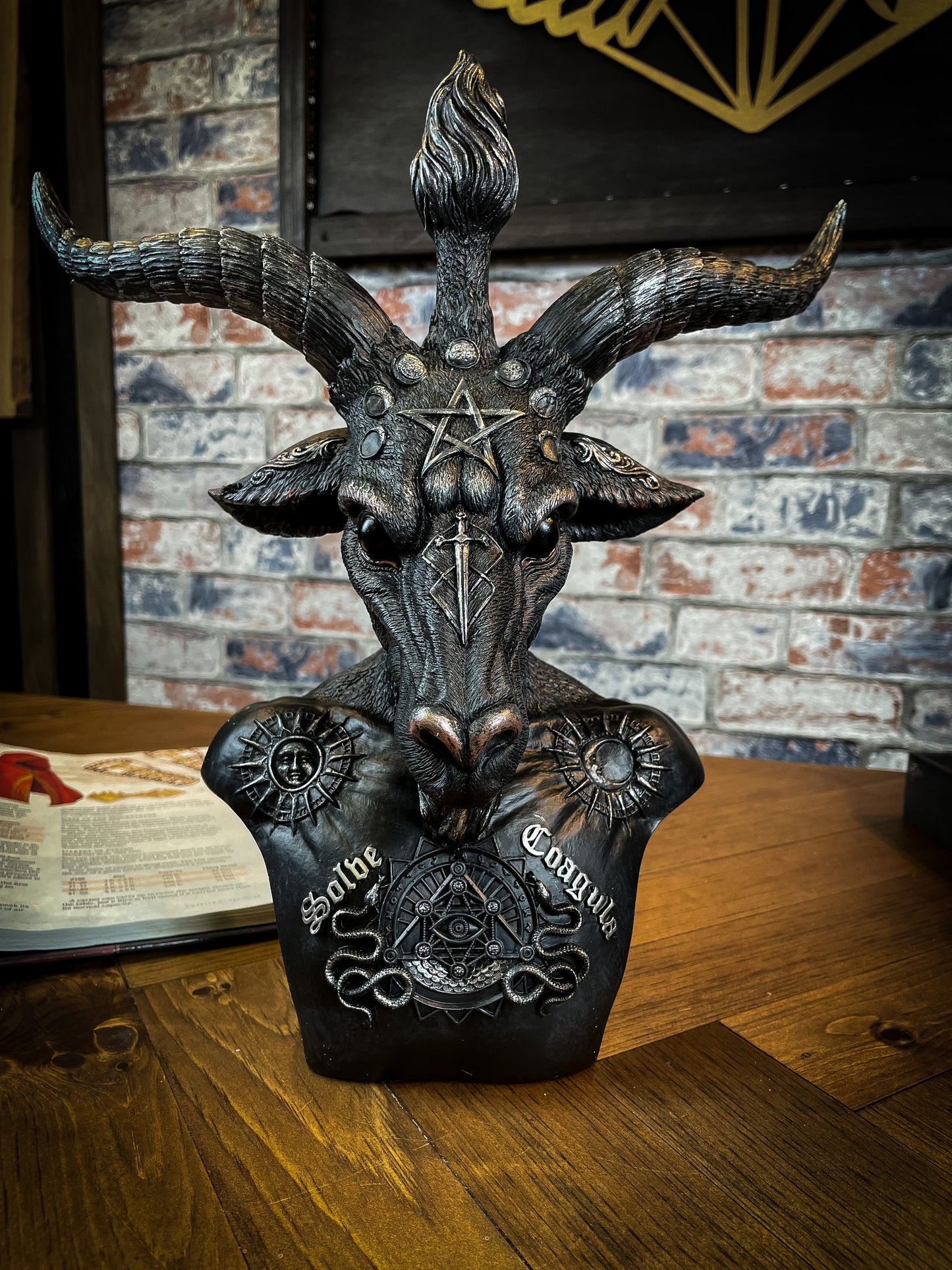 A symbol of the occult, Baphomet is a winged, goat-headed hermaphrodite with a torch between its horns and a pentagram on its forehead. Free UK Delivery with Fandomonium