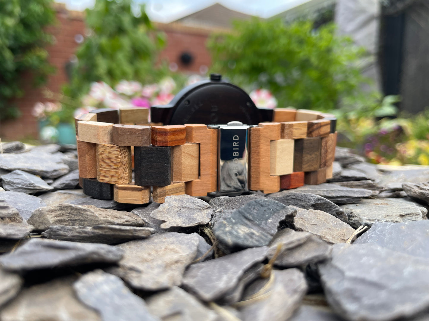 Yggdrasil Tree Of Life Design Wooden Eco Watch
Made from solid wood, these watches are both comfortable to wear and a unique timepiece.
Perfect for fans of Norse mythology; this stylish watch comes with a Yggdrasil or Norse Tree Of Life detail on the watch face. Free UK delivery by Fandomonium