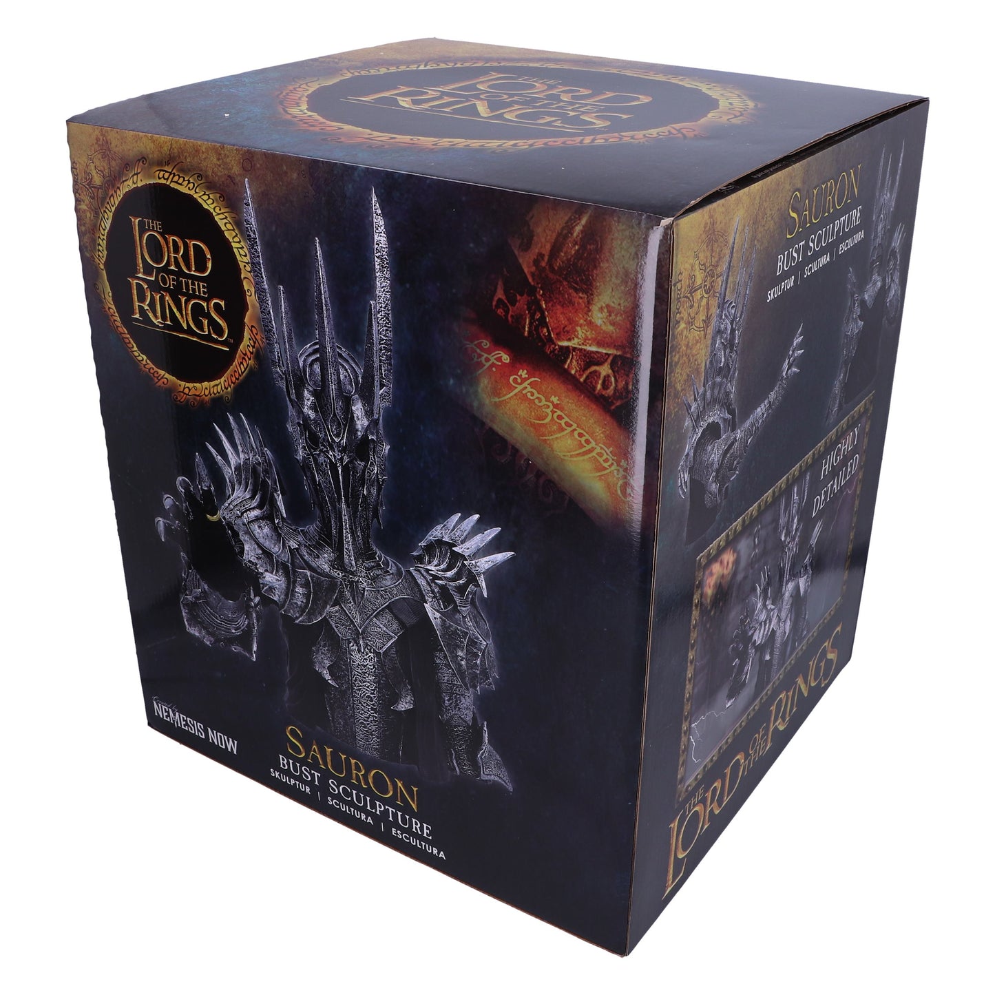 Conquer all those who stand against you with this officially licensed Lord of the Rings Sauron bust. Featuring Sauron himself in his recognisable metallic armour and angular helmet, he stands reaching out with the One Ring placed noticeably on his index finger, adding to the second to none detailing of the bust. This exquisitely designed piece is cast as well as the finest Elvish resin before being expertly hand-painted.