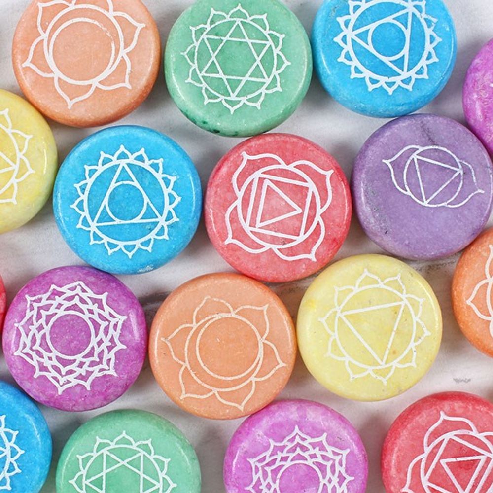 Set of 42 Chakra Meditation Stones These quality brightly coloured chakra meditation stones are the perfect gift for those who practice yoga, reiki or simply want to connect with their physical and spiritual well being. Free UK delivery by Fandomonium