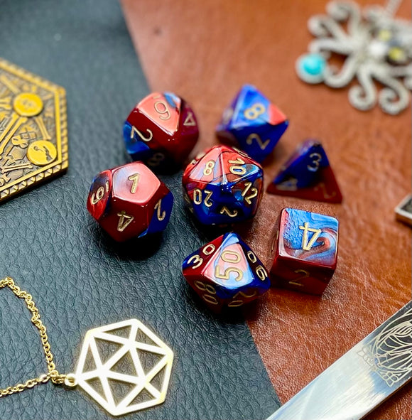 Gemini Blue Red Chessex Dice Set These genuine Chessex polyhedral dice sets are a perfect addition to any dice collection. They are standard 16mm polyhedral dice sets perfect for Tabletop games and RPG's such as pathfinder or dungeons and dragons. Free UK Delivery from Fandomonium