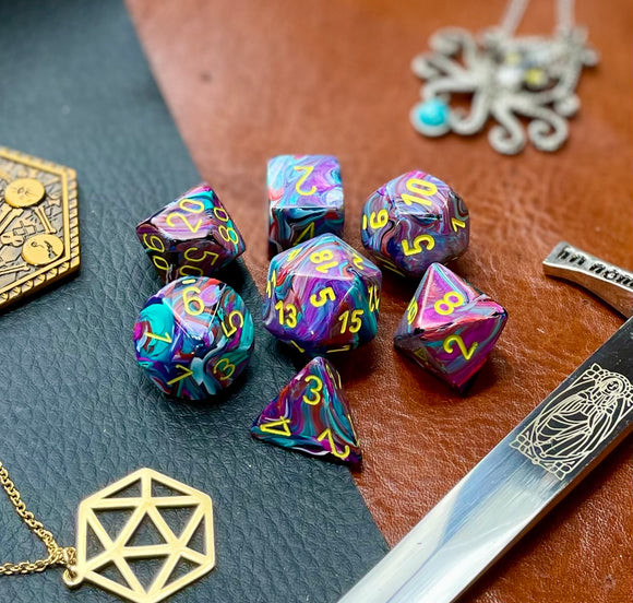 Mosaic Festive Chessex Dice Set. These genuine Chessex polyhedral dice sets are a perfect addition to any dice collection. They are standard 16mm polyhedral dice sets perfect for Tabletop games and RPG's such as pathfinder or dungeons and dragons. This set includes one of each D20, D12, D10, D%, D8, D6, D4.