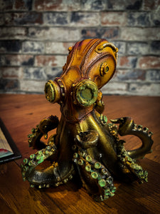 Octo-Steam hand painted resin steampunk octopus figurine. Free UK delivery from Fandomonium