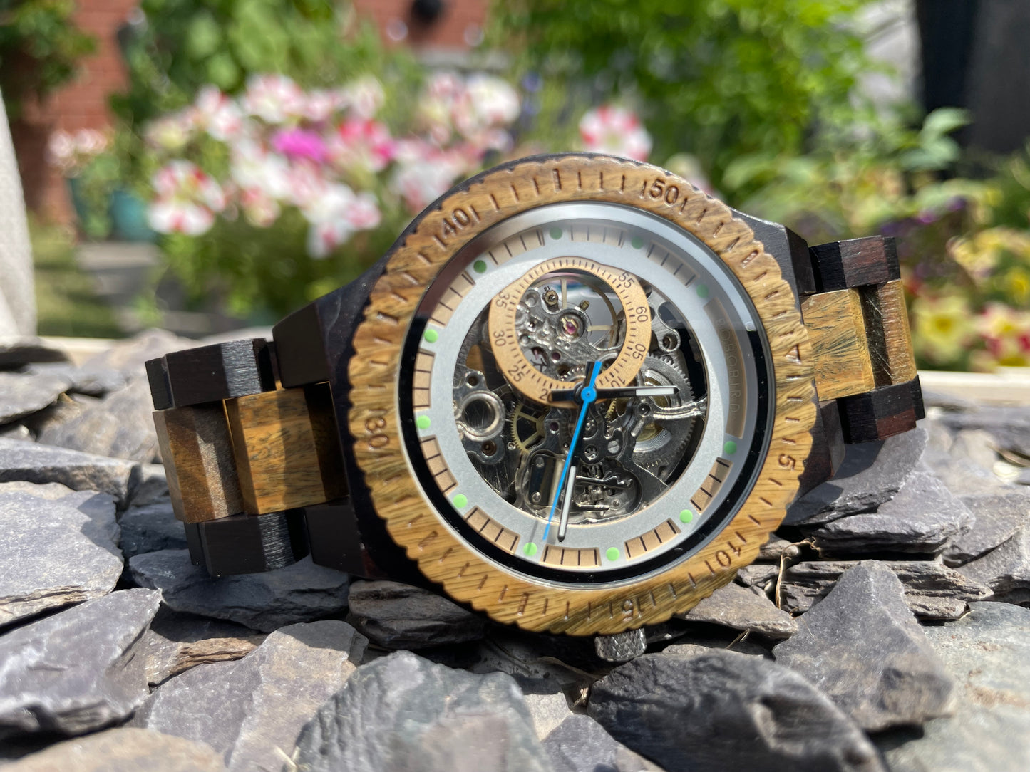 Walnut & Metal Cog Design Interlocking Strap Self Winding Wooden Eco Watch