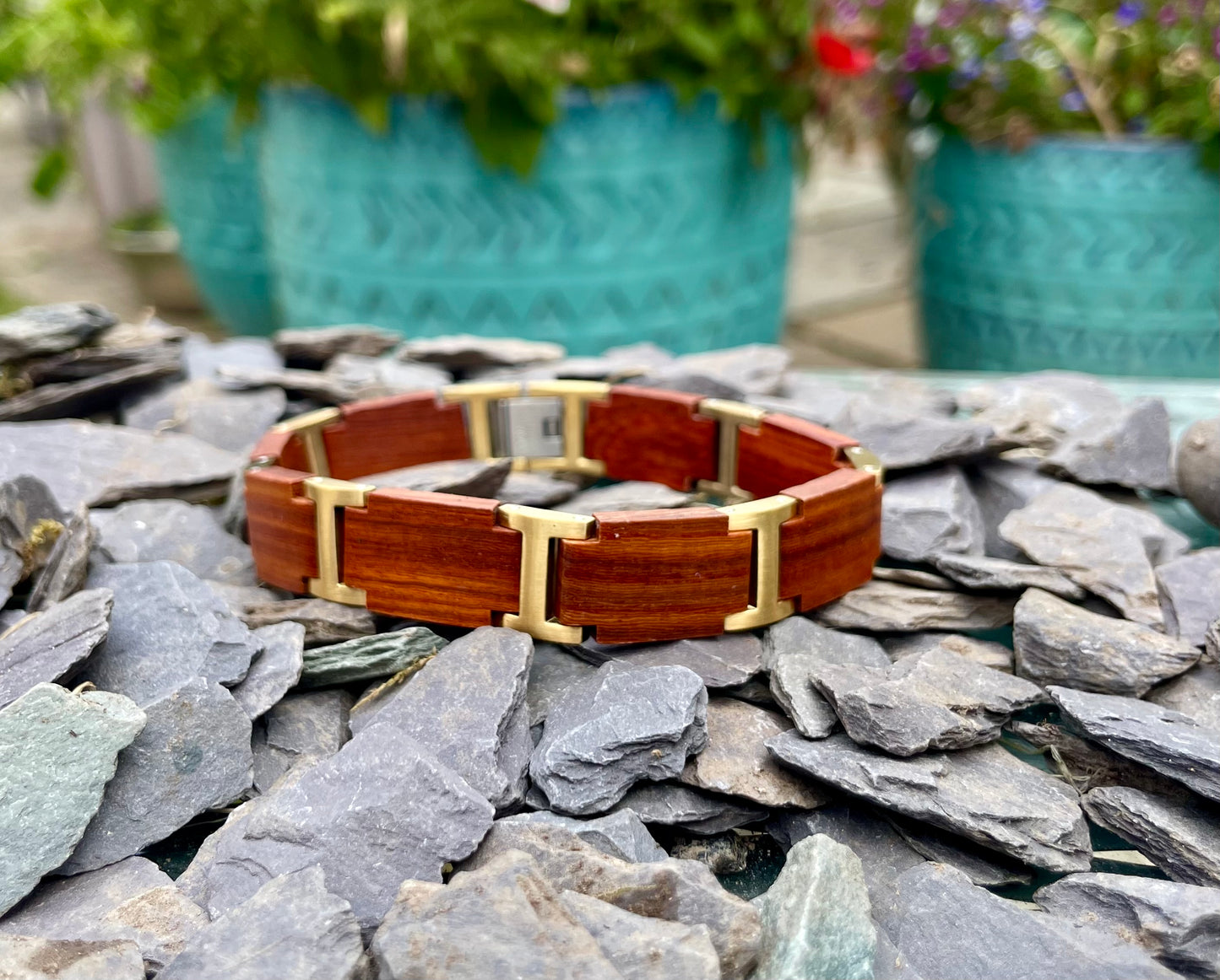 Walnut and Gold Metal Bracelet

Made from solid walnut and gold effect stainless steel; these bracelets are both comfortable to wear and a unique piece of jewellery
