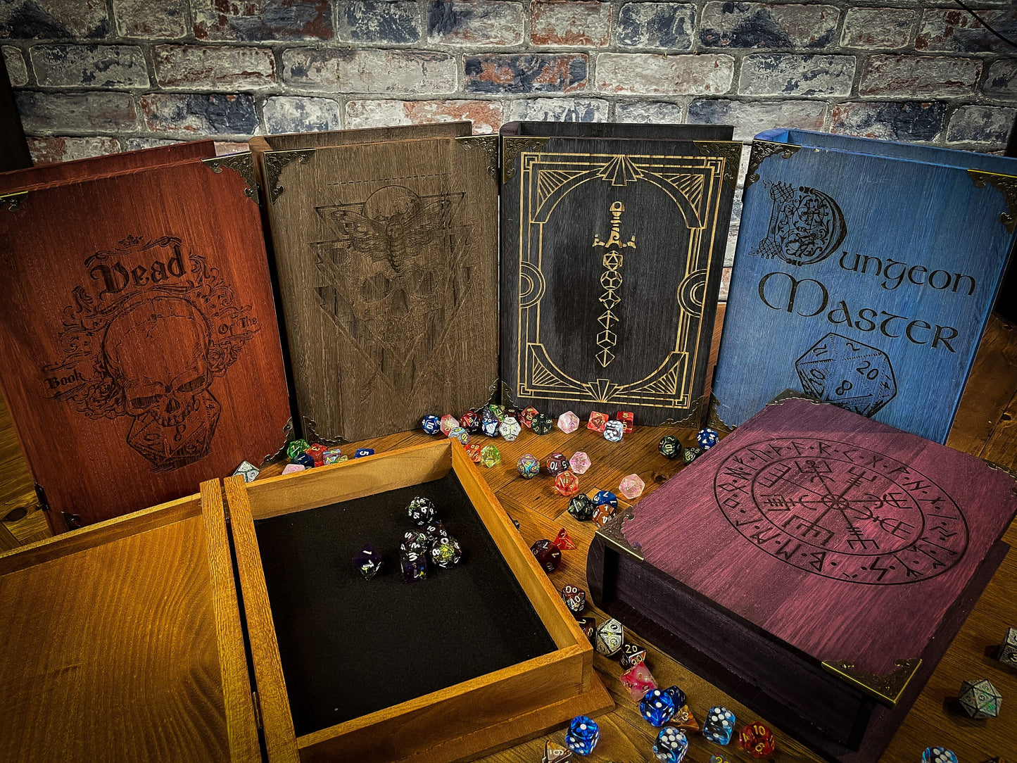 Book Effect Dice Box