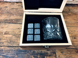 Engraved whiskey set in wooden box with engraved D6 whiskey stones. Ideal gift for dungeons and dragons fans. Free delivery by UK Homeware